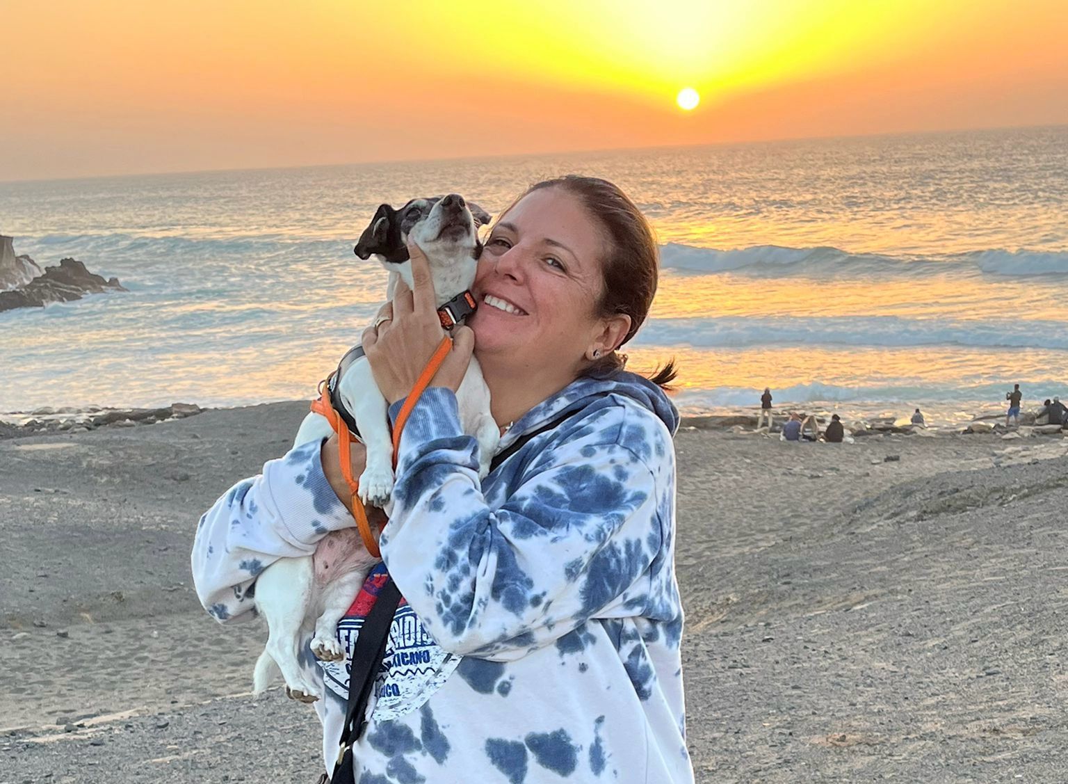 Barbara sulla spiaggia al tramonto